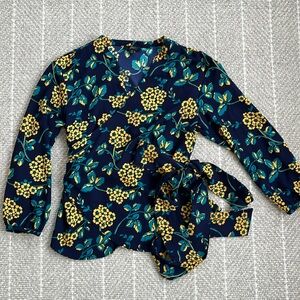 J. Crew Women’s Size Medium top wrap bow navy floral EUC